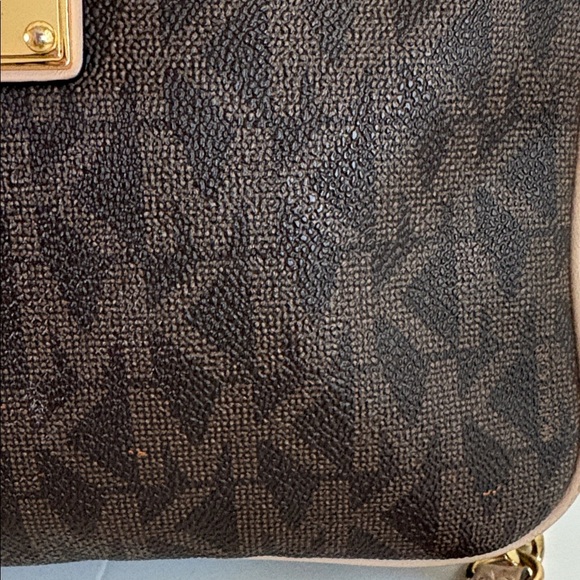 Michael Kors crossbody bag signature brown logo print canvas chain trimmed strap - Picture 4 of 16